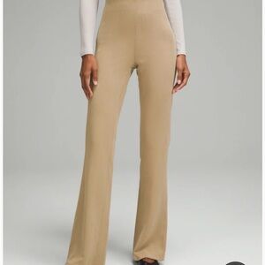 Lululemon softstreme mini flare ribbed pants size 2, Light Filbert Tan, EUC